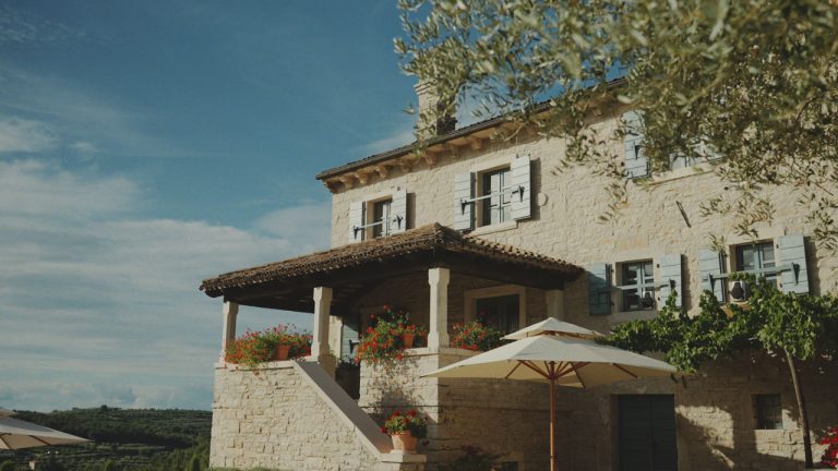 FINAL.00_00_52_10709.Still007