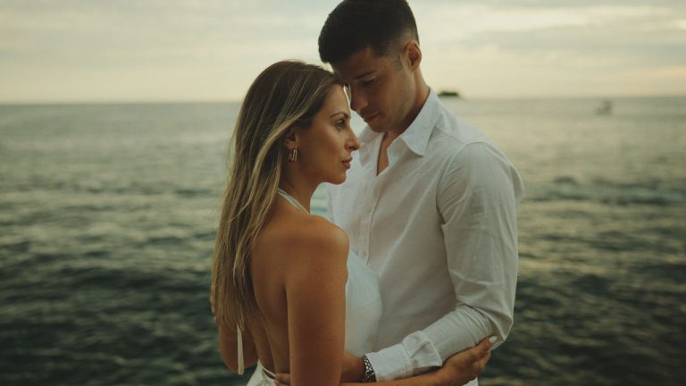 FINAL.00_01_14_01.Still012