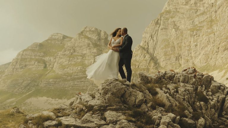 Sequence 01.00_01_33_12.Still023