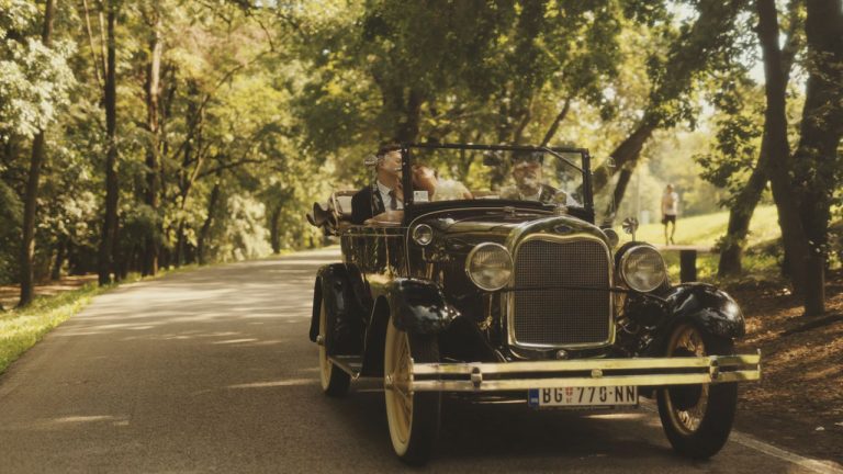 Sequence 01.00_02_59_16.Still081