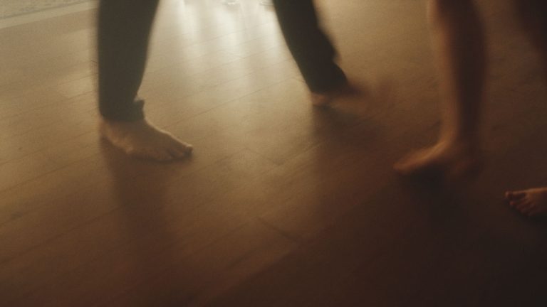 v.01 16-9.00_00_04_11.Still003