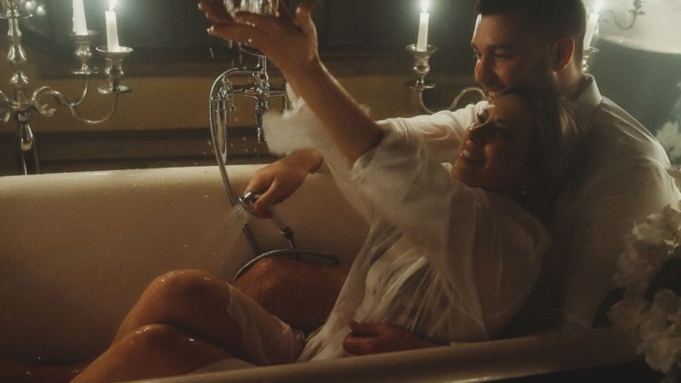 v.01 16-9.00_00_25_00.Still007