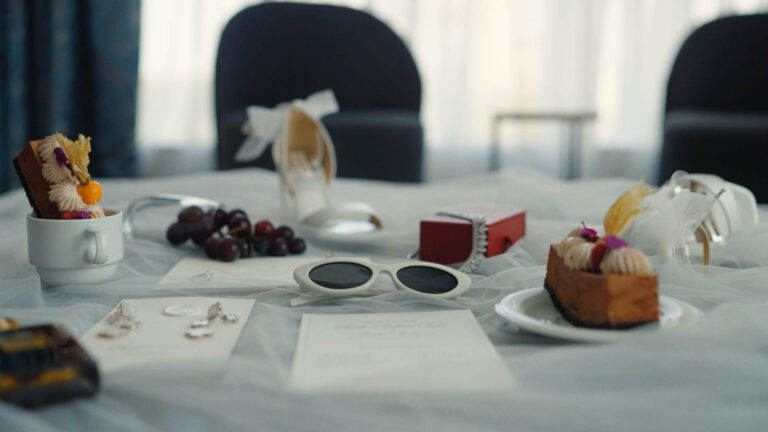 insta cap.00_01_16_09.Still010