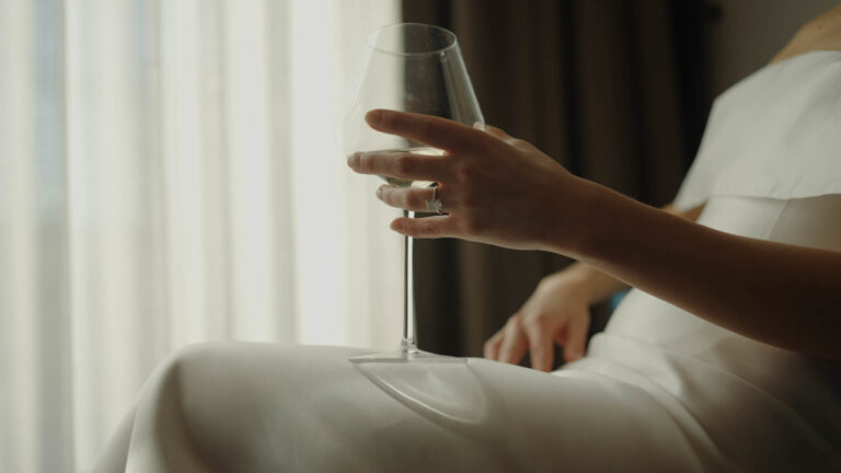 spot v2.00_00_19_08.Still003