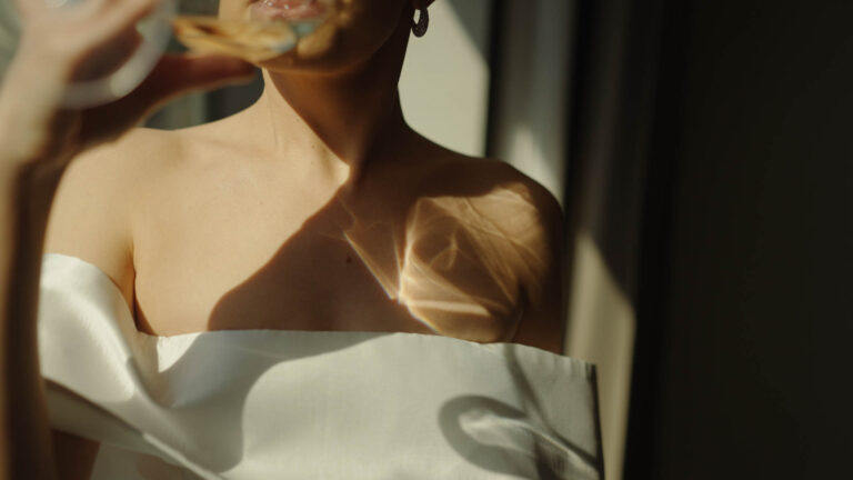 spot v2.00_00_42_21.Still008