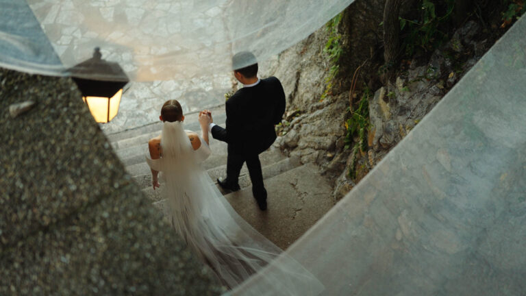 spot v2.00_00_59_02.Still010