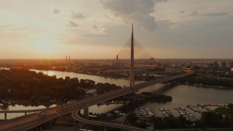 v.03.00_00_02_13.Still002