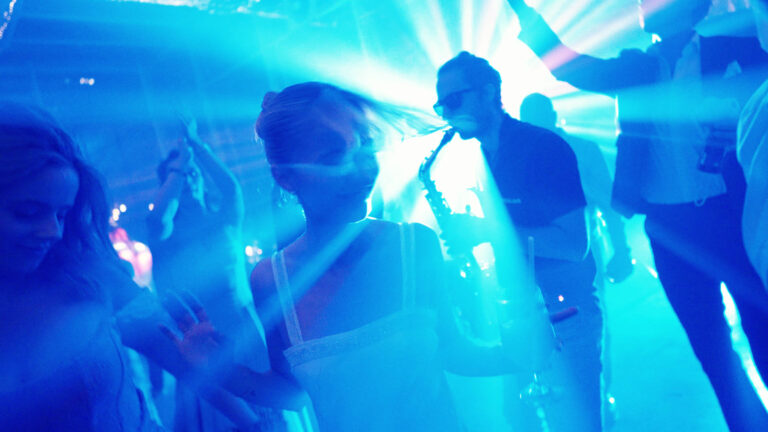 v.03.00_00_42_10.Still019