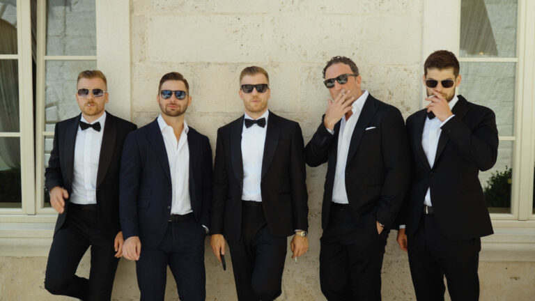 v.01 film.00_02_11_24.Still023