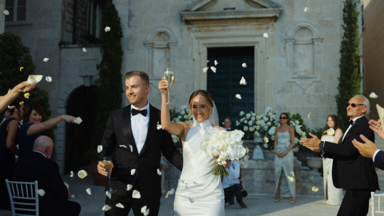 v.01 film.00_03_29_04.Still041