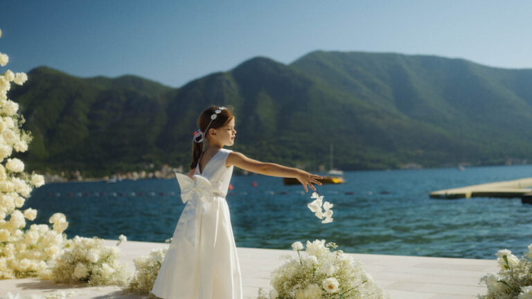 spot v.02.00_01_20_04.Still024